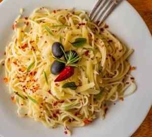 Chicken Spaghetti Pasta with Mixed Sauce
