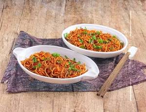 Veg Manchurian Noodles