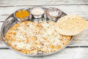 Aloo Cheese Paratha Thali