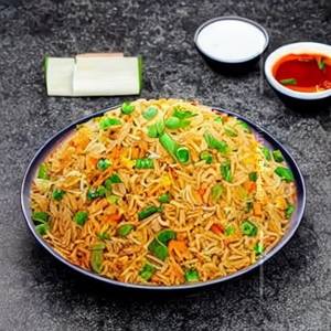Veg Singapore Fried Rice 