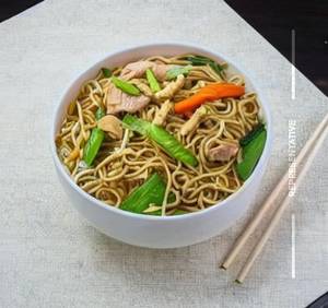 Chicken Hong Kong Noodles 
