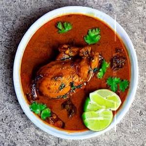 Boneless Boiler Chicken Sukha Half 