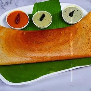 Paper Cheese Schezwan Sada Dosa