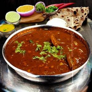 Dal Kolhapuri