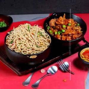 Chicken Tripple Schezwan Noodles