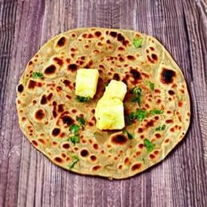 Desi Ghee Tawa Mooli Gajar Paratha