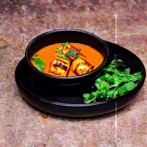 Paneer Roll Curry