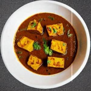 Kaju Curry 