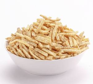 Aaloo Lachha Kali Mirch (250 Gm)