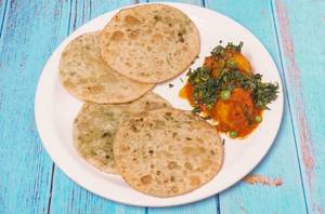 3 Peas Kachori With Aloo Dum + Sweet