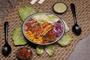 Chipotle Paneer Salad Bowl