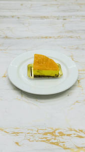 Mango Cheesecake Slice