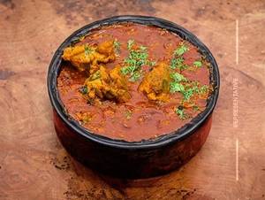 Chicken Kolhapuri Handi 