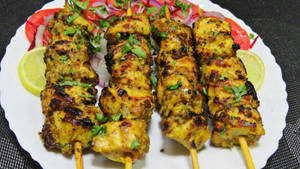 Chicken Lehsuni Tikka