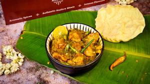 Andhra Chilli Chicken Gravy (500ml)