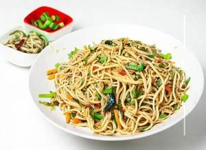 Veg Chilli Garlic Noodles   