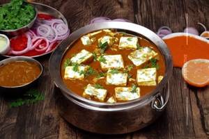 Kaju Paneer Kadai