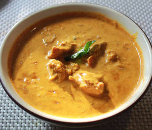 Nadan Kozhi Curry