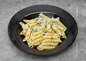 Penne Alfredo Pasta 