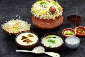 Awadhi Aloo Dum Matka Biryani