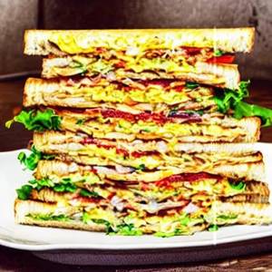 Omelette Sandwich        