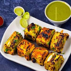 Whole Wheat Paneer Tandoori Roll