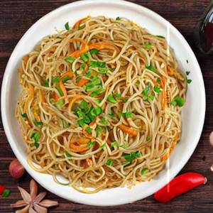 Chi. Garlic Noodles