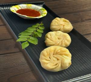 Paneer Steamed Momos 