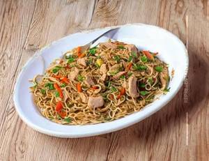 Chicken Hariyali Noodles