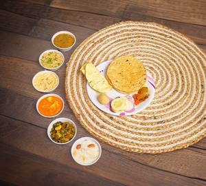 Special flavourdesh thali