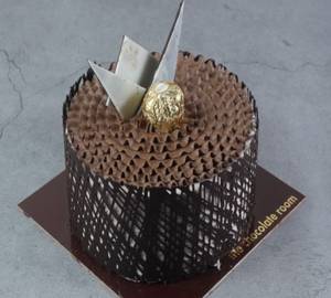 Ferrero Rocher Cake [500 Gm]