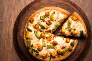 Paneer Makhni Pizza
