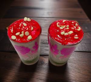 Strawberry Pudding Pastry [2 Pieces]