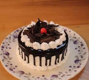 Special Black Forest Cake 500 Gram