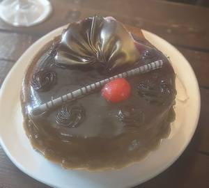Dbs chocolate cake  [450 gm]