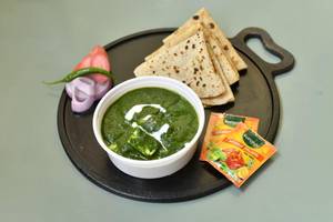 Palak Lehsuni Paneer Combo 