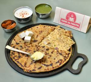 Paneer Pyaz Paratha