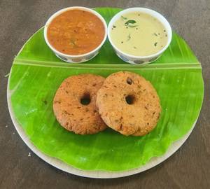 Millet Vada 2 pices         
