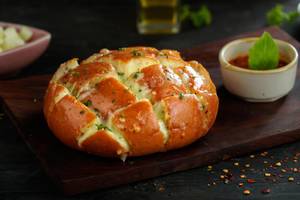 Garlic Pull Apart Bread