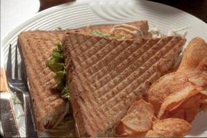 Vegetable Grilled Sandwich