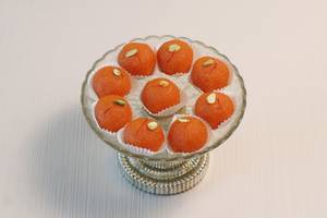 Ladoo Kesar Motichoor Box