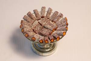 Roll Khas Khas Mithai Box