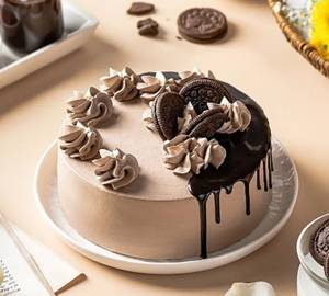 Chocolate caramel fudge cake     [1 Pound Eggless]