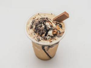 Kitkat milkshake                                                                                                                                    