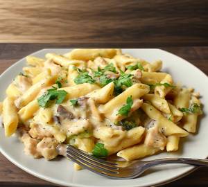 Spicy Creamy Chicken Penne Pasta (450 Gms)