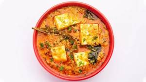 Paneer Akbari