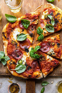 Fire E Chicken Pizza