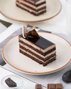 Royal chocolate pastry  [1 pieces]