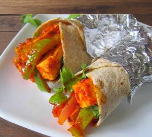 Chilli paneer roll