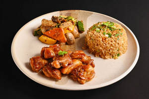 Teppanyaki Served With Soy Garlic Vegetables And Rice